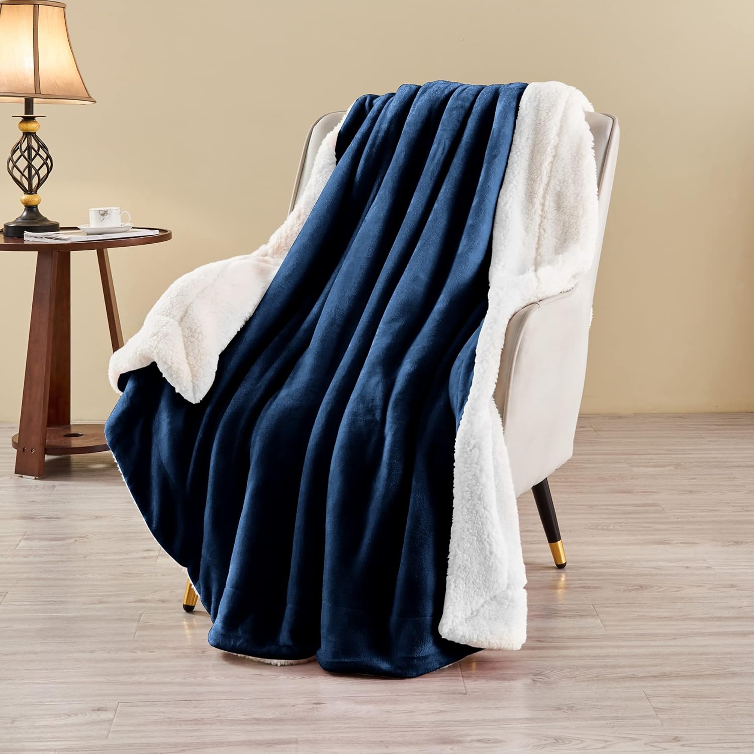 NEXTNETIC Sherpa Fleece Queen Size Throw Blanket in Navy